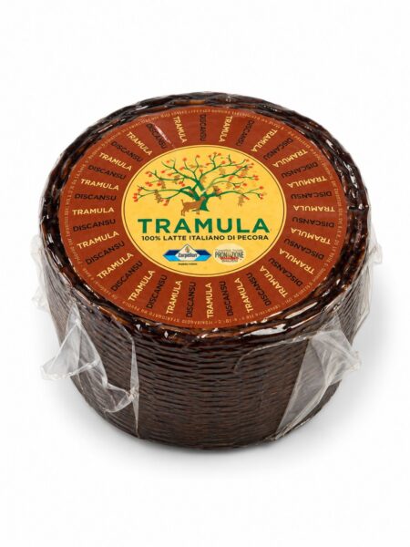 Formaggio di Pecora Discansu – polotvrdý zrejúci ovčí syr z pasterizovaného ovčieho mlieka s nejedlou ošetrenou kôrkou – Tramula cca 1,6kg