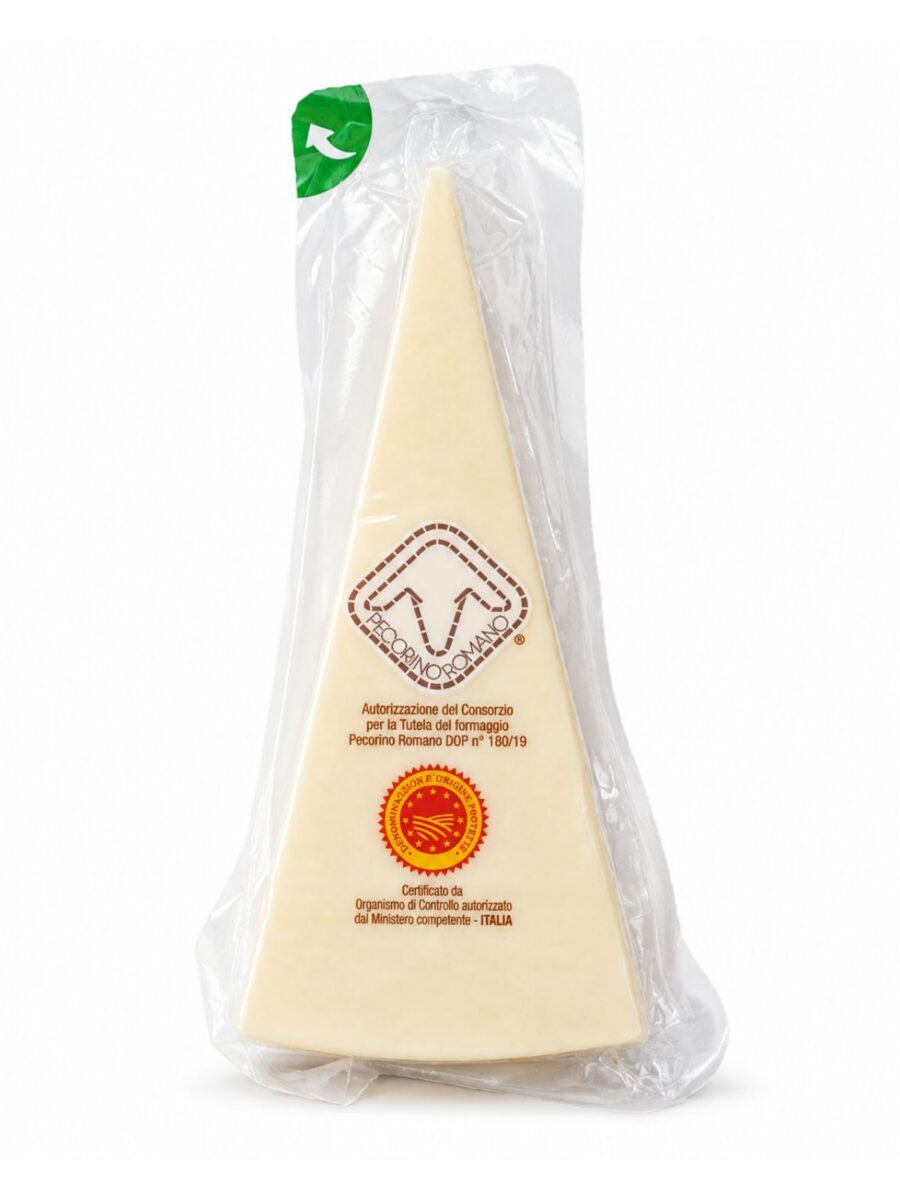 Pecorino Romano DOP – tvrdý ovčí syr cca 300 g